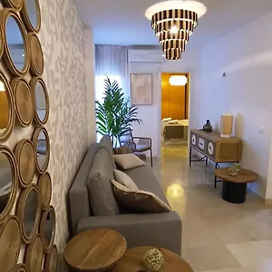 https://suites-corazn-andaluz-mlaga.hotelsinnerja.org
